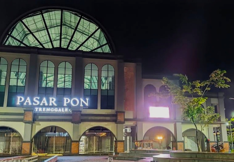 Pasar tradisional Trenggalek